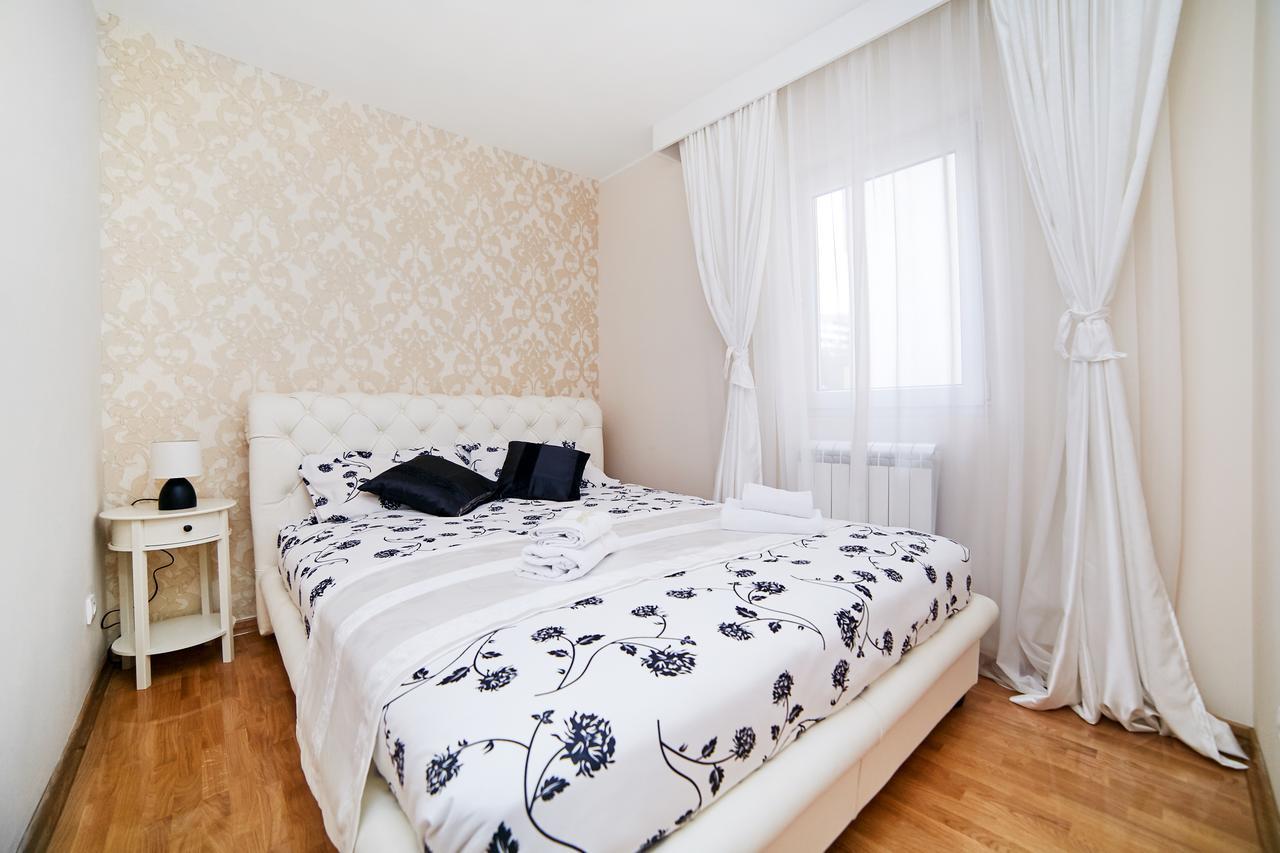 Lux Apartmani Beograd Exterior photo